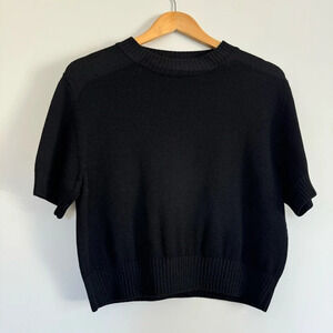 St. John’s basics black top size: Small